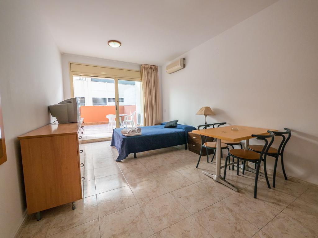 Apartaments Ar Easy Santa Anna II リョレート・デ・マル エクステリア 写真